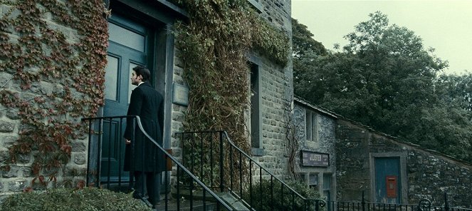 The Woman in Black - Photos