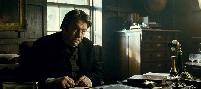 The Woman in Black - Photos - Roger Allam