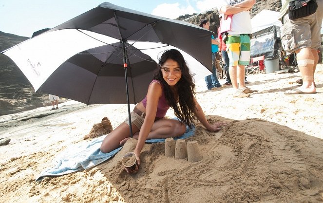 Journey 2: The Mysterious Island - Making of - Vanessa Hudgens