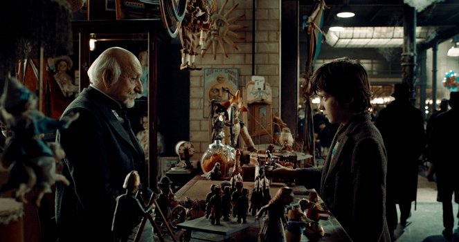 A Invenção de Hugo - Do filme - Ben Kingsley, Asa Butterfield