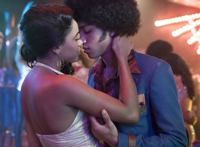 The Get Down - Where There is Ruin, There is Hope for a Treasure - Kuvat elokuvasta - Herizen F. Guardiola, Justice Smith