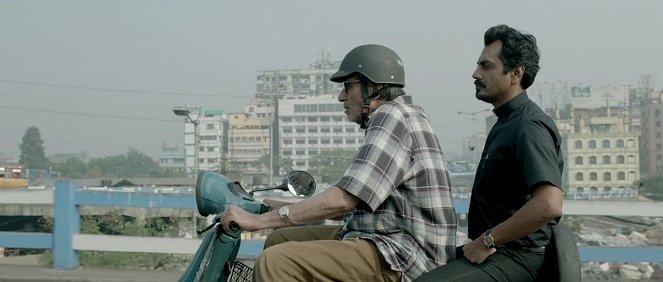 Te3n - Z filmu - Amitabh Bachchan, Nawazuddin Siddiqui