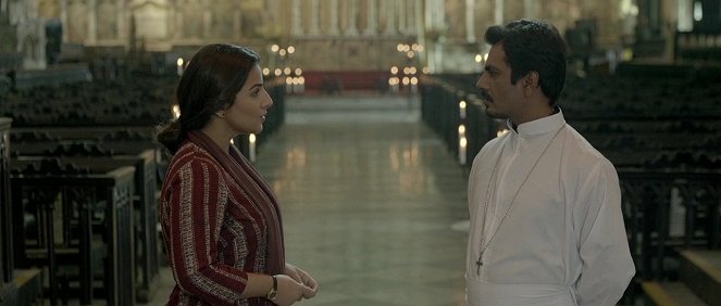 Te3n - De la película - Vidya Balan, Nawazuddin Siddiqui