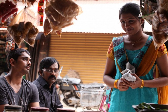 Jigarthanda - Filmfotók - Siddharth, Karunakaran, Lakshmi Menon