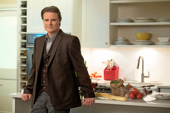 The Gourmet Detective - Promo - Dylan Neal
