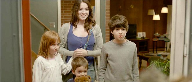 Emelie - Filmfotók - Carly Adams, Sarah Bolger, Thomas Bair, Joshua Rush