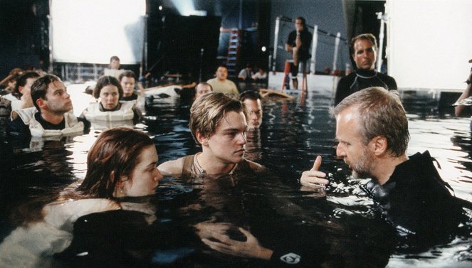 Titanic - Kuvat kuvauksista - Kate Winslet, Leonardo DiCaprio, James Cameron