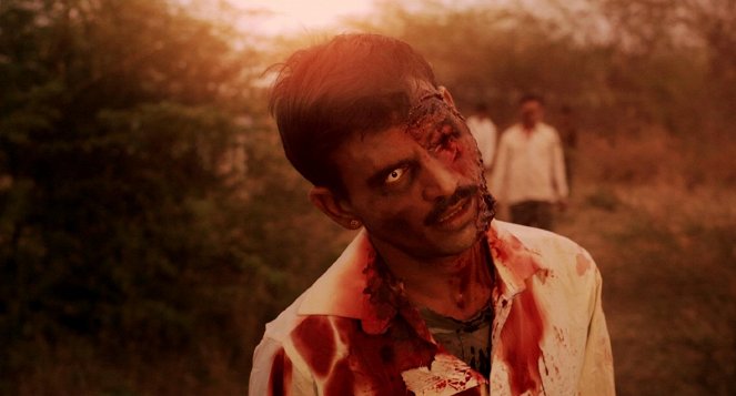 The Dead 2: India - Van film