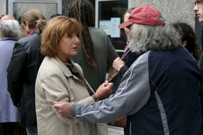 Bella Block - Unter den Linden - De filmes - Hannelore Hoger