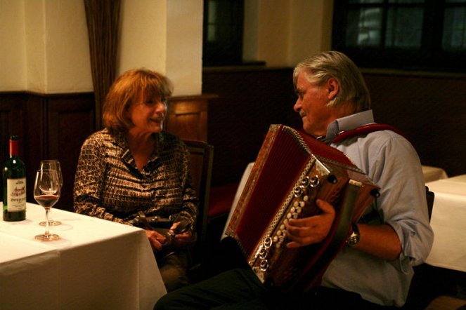 Bella Block - Unter den Linden - Filmfotos - Hannelore Hoger, Peter Simonischek