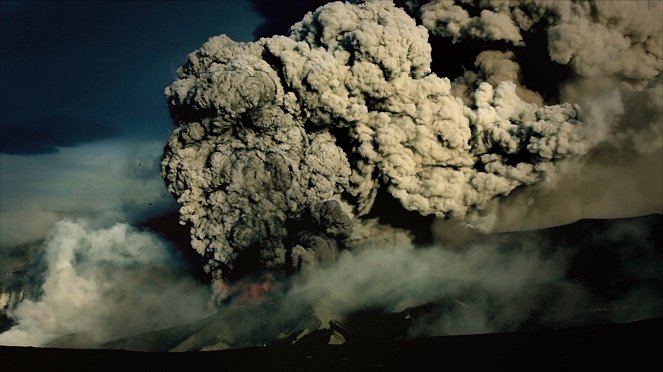 Terra X: Die Macht der Vulkane - Im Schatten der Feuerberge - Film