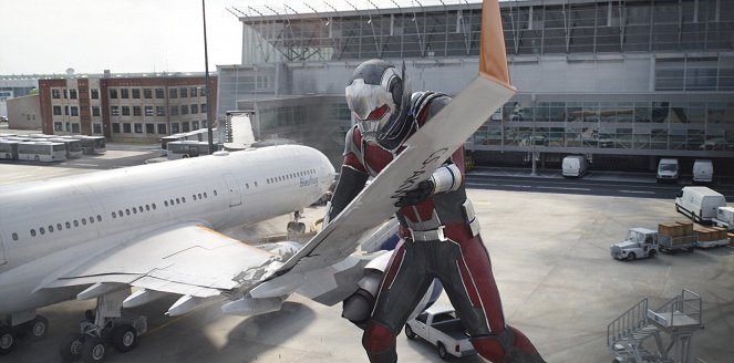 Captain America: Civil War - Photos