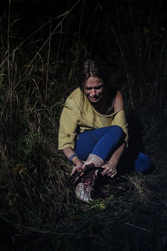 Lost After Dark - Filmfotók - Elise Gatien