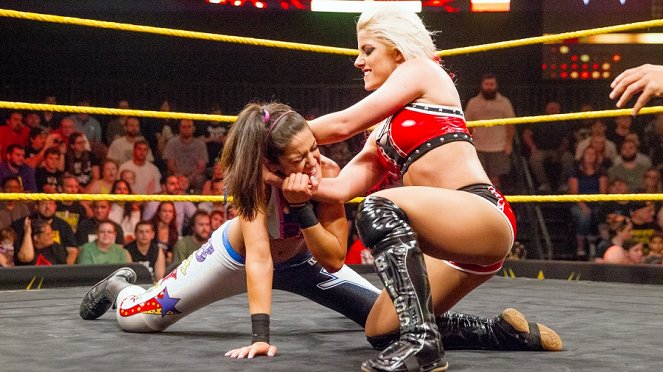 WWE NXT - Z filmu - Pamela Martinez, Lexi Kaufman
