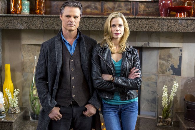 The Gourmet Detective: A Healthy Place to Die - Promo - Dylan Neal, Brooke Burns