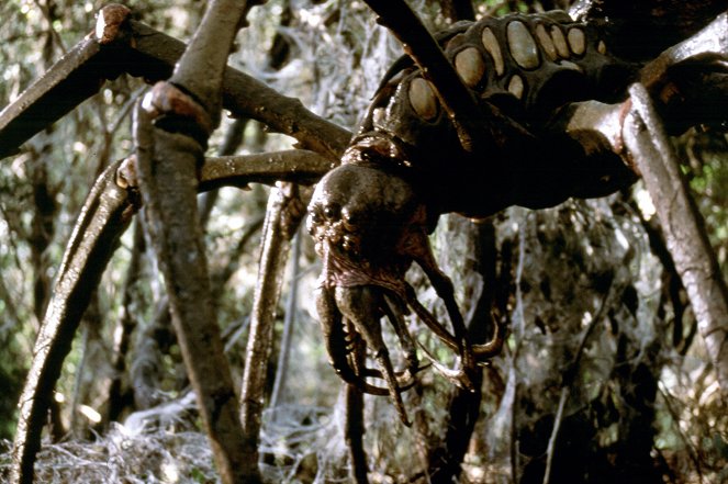 Arachnid - De la película