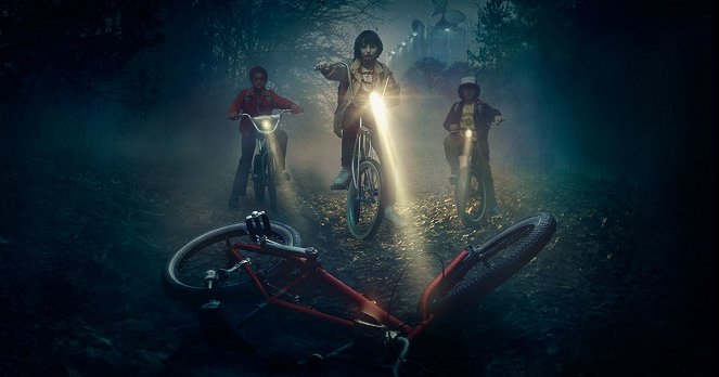 Stranger Things - Werbefoto - Caleb McLaughlin, Finn Wolfhard, Gaten Matarazzo