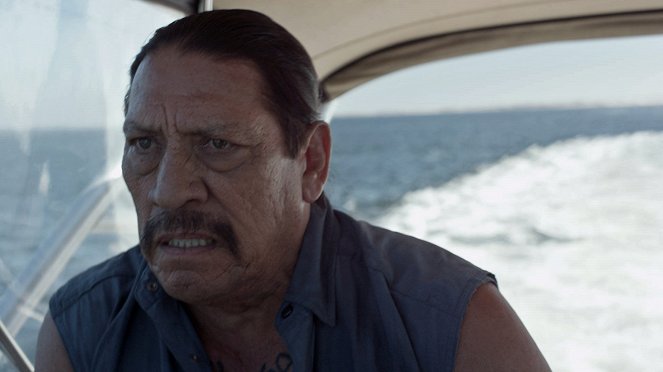 El ataque del tiburón de tres cabezas - De la película - Danny Trejo