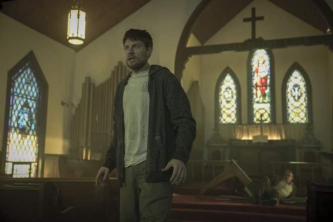 Outcast - From the Shadows It Watches - Z filmu - Patrick Fugit