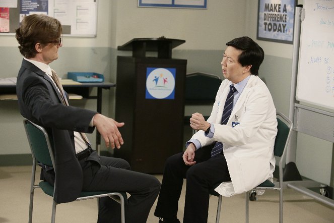 Dr. Ken - De la película - Dave Foley, Ken Jeong