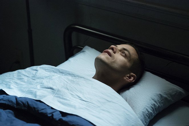 Mr. Robot - eps2.0_unm4sk-pt1.tc - Photos - Rami Malek