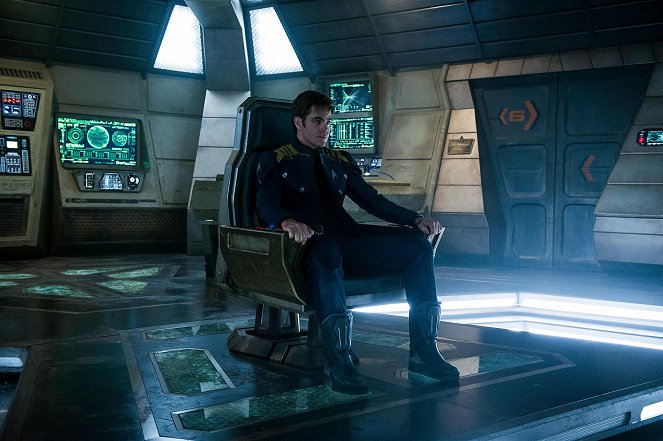 Star Trek: W nieznane - Z filmu - Chris Pine