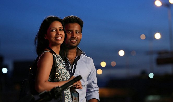 Oru Naal Koothu - Filmfotos - Nivetha Pethuraj, Dinesh