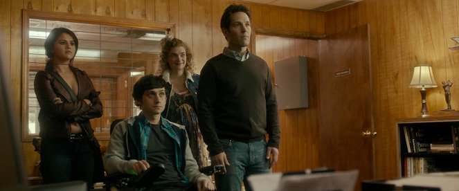 The Fundamentals of Caring - Z filmu - Selena Gomez, Craig Roberts, Megan Ferguson, Paul Rudd