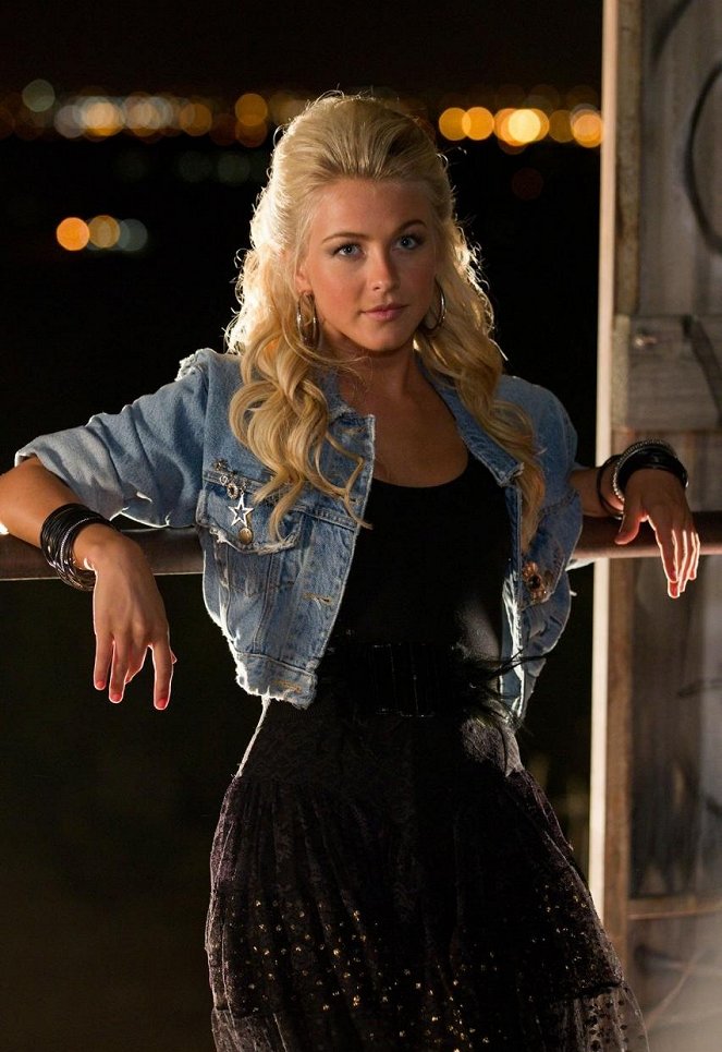 Rock of Ages - Photos - Julianne Hough