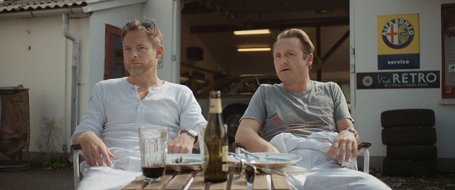 Kærlighed og andre katastrofer (2016) | ČSFD.cz