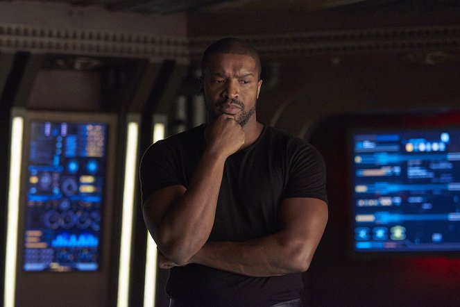 Dark Matter - She's One of Them Now - Photos - Roger Cross