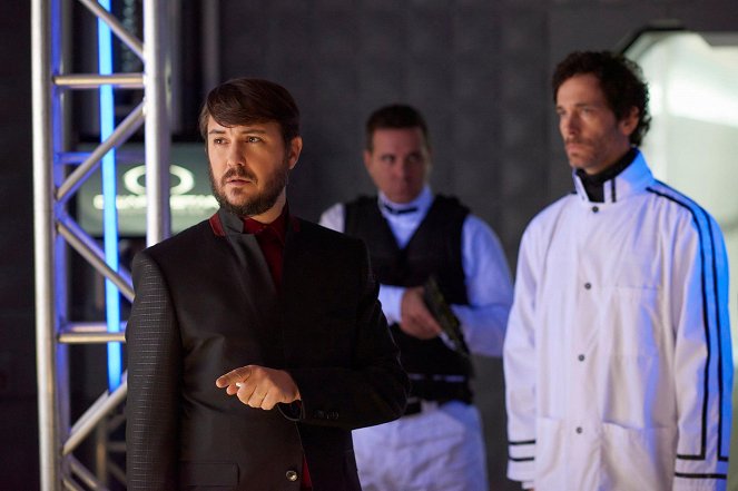 Dark Matter - Going out Fighting - Do filme - Wil Wheaton