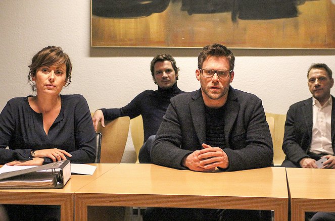 Tatort - Season 47 - HAL - Photos - Carolina Vera, Felix Klare, Ken Duken, Richy Müller