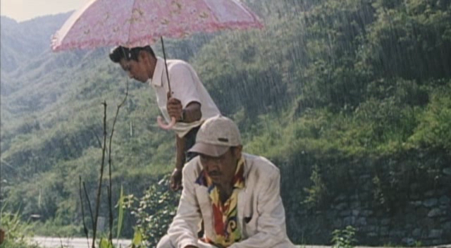 The Bird People in China - Photos