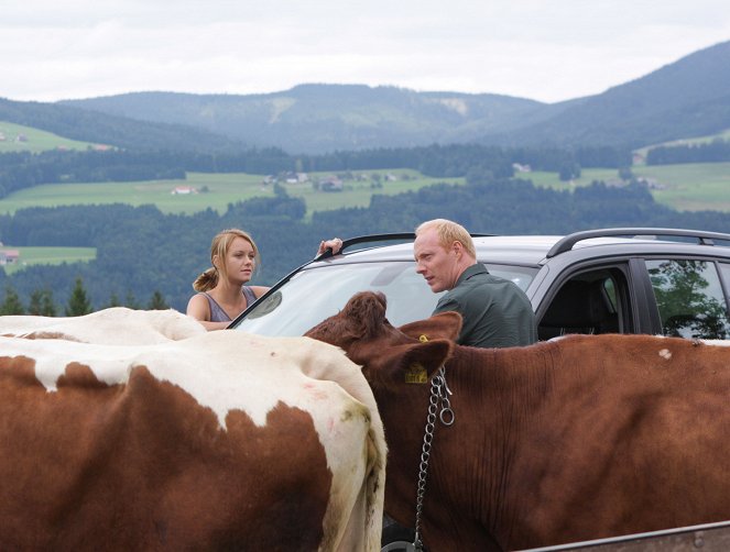 Am Ende des Tages - Film - Simon Schwarz, Anna Unterberger