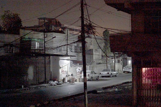 Bagdad, chronique d'une ville emmurée - De la película