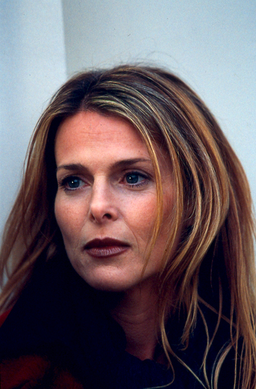 Pokoli játszma - Filmfotók - Catherine Oxenberg