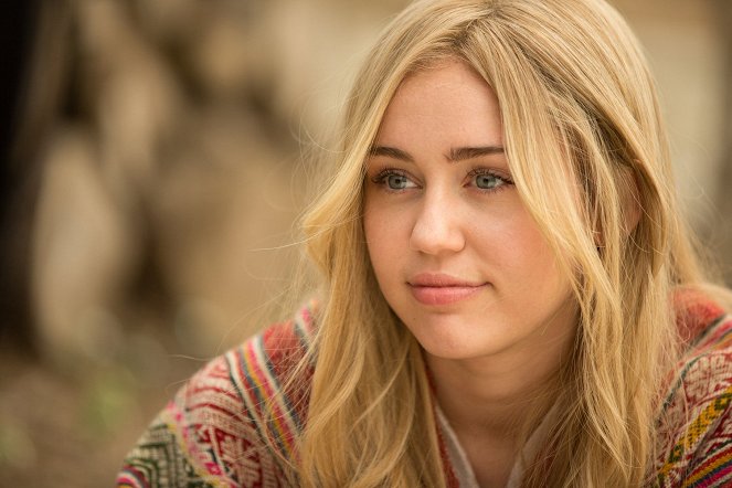 Crisis in Six Scenes - De la película - Miley Cyrus