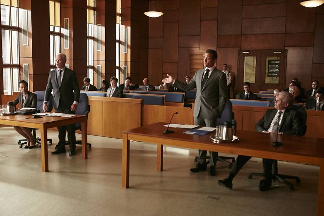 Suits - Season 6 - Trust - Photos - Neal McDonough, Gabriel Macht