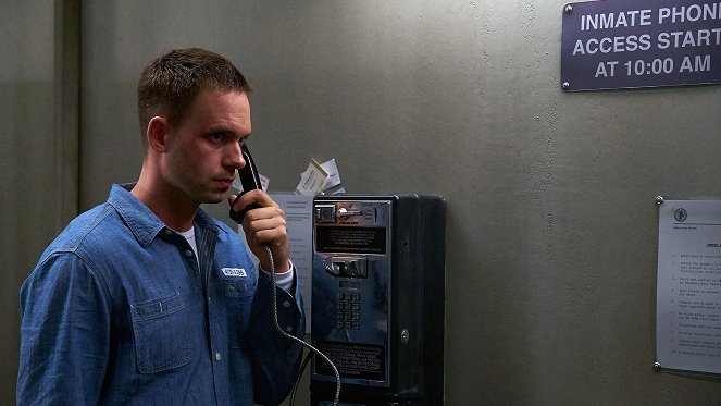 Briliáns elmék - Adós, fizess! - Filmfotók - Patrick J. Adams