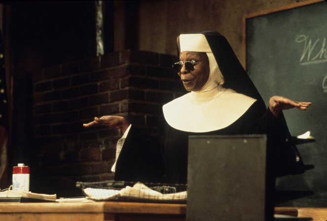 Sister Act II: In göttlicher Mission - Filmfotos - Whoopi Goldberg