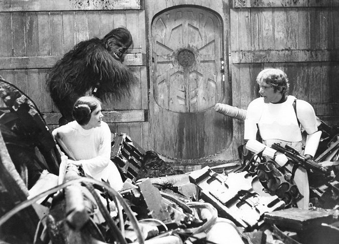 Star Wars: Episode IV - A New Hope - Photos - Carrie Fisher, Peter Mayhew, Harrison Ford