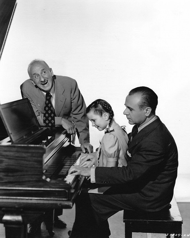 Music for Millions - Promo - Jimmy Durante, Margaret O'Brien