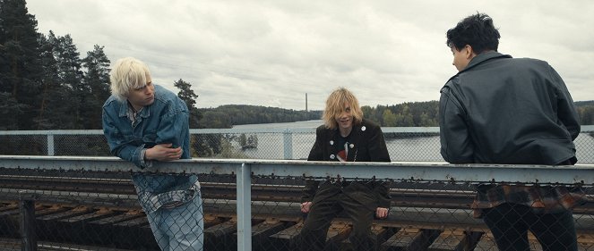 Teit meistä kauniin - De la película - Tatu Sinisalo, Teppo Manner, Roope Salminen
