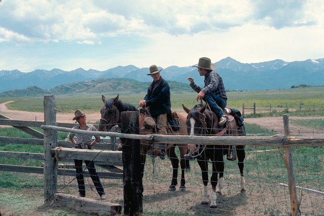 Comes a Horseman - Photos - Jane Fonda, Richard Farnsworth, James Caan