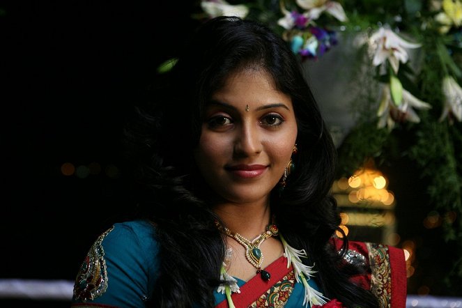 Mankatha - Filmfotos - Anjali