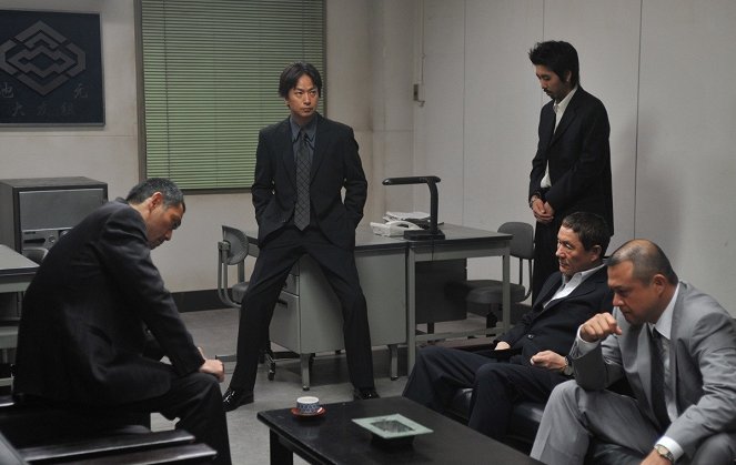Outrage - De la película - Tetta Sugimoto, Kippei Shiina, Takeshi Kitano