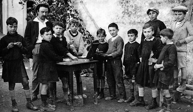 Révolution école (1918-1939) - Kuvat elokuvasta