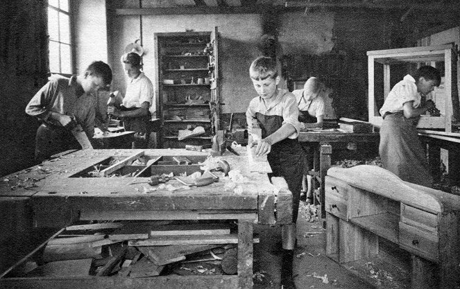 Révolution école (1918-1939) - Filmfotók