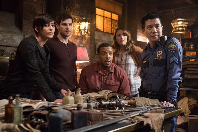 Grimm - Map of the Seven Knights - Photos - Jacqueline Toboni, David Giuntoli, Russell Hornsby, Bree Turner, Reggie Lee